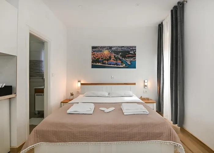 Noma Studio & Rooms